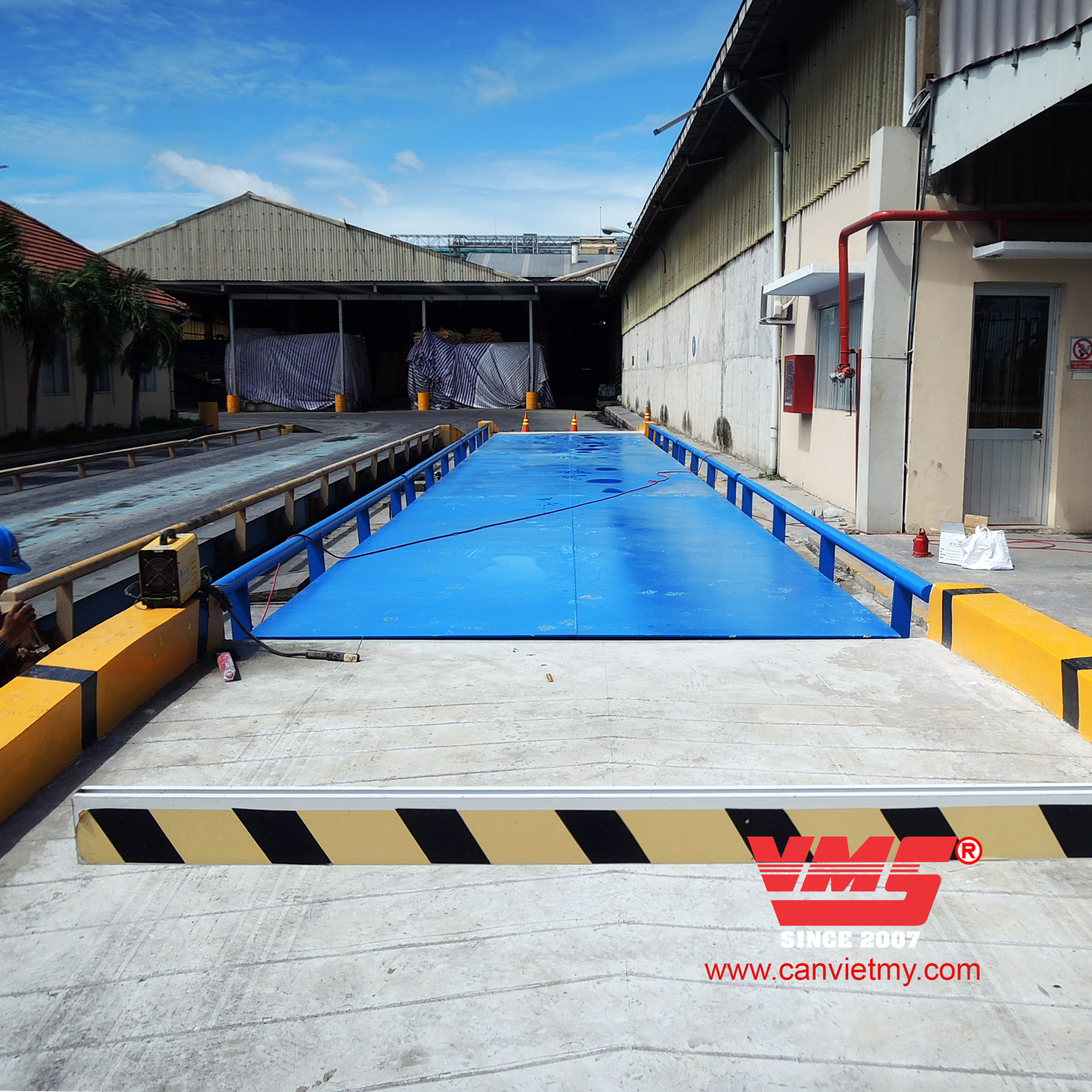 TRẠM CÂN Ô TÔ ĐIỆN TỬ 80 TẤN 3X18M LẮP TẠI KCN PHÚ MỸ I